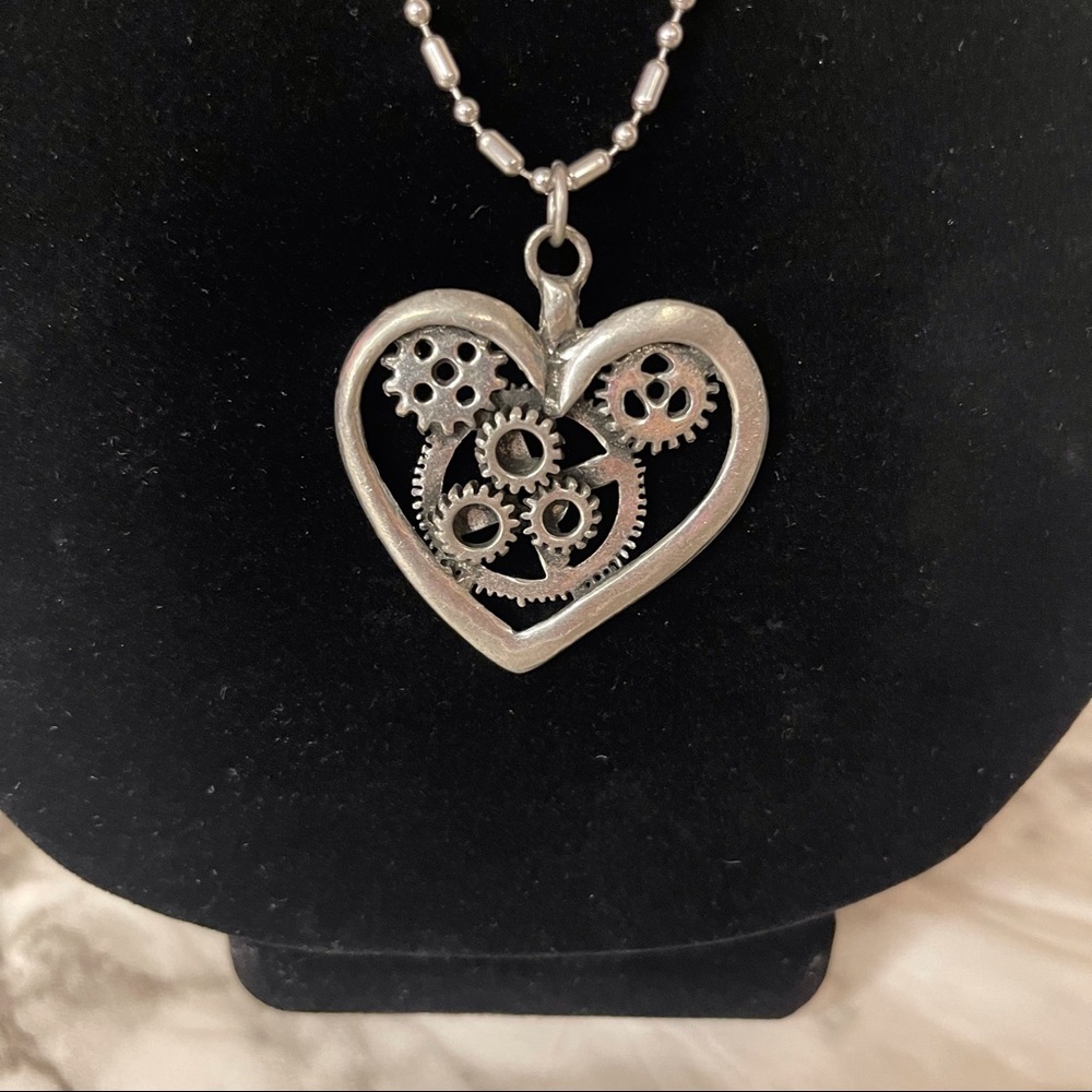 Steampunk Heart Gear Necklace | Vintage Industrial Goth Y2K Pendant Unisex